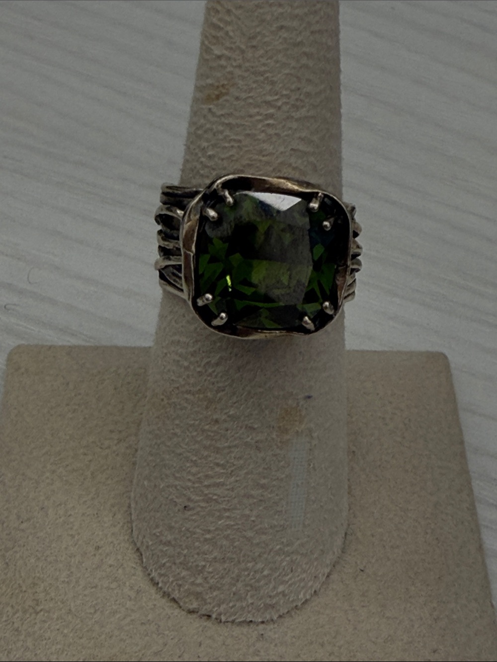 Sterling Silver Classic Green Cushion-Cut Ring